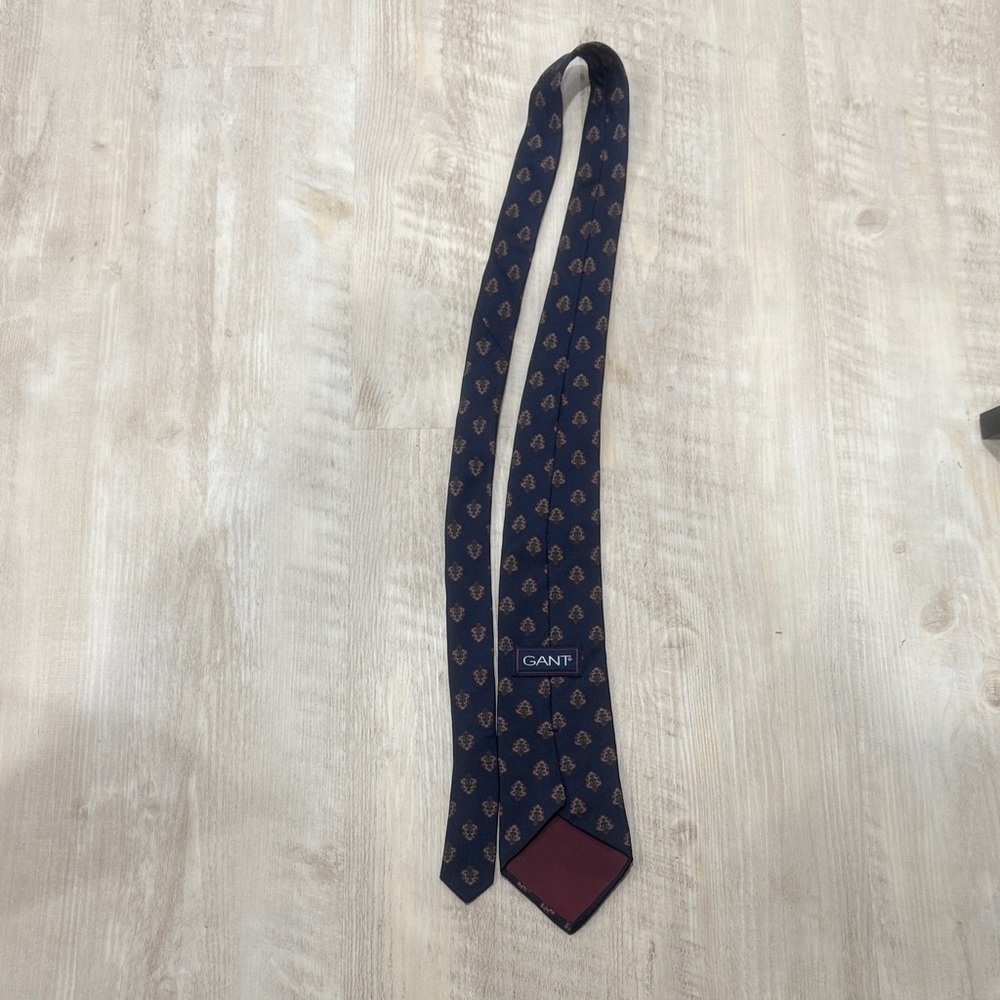 GANT Elegant Navy Blue Patterned Men's Tie - Picture 3 of 4